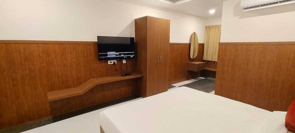 Тирупати: Hotel Grand Orchid