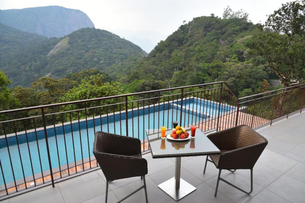 Рамаккалмеду: Shola Crown Resort - Munnar