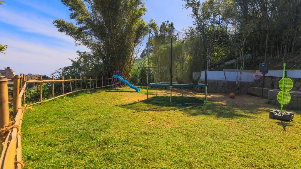 Рамаккалмеду: Shola Crown Resort - Munnar