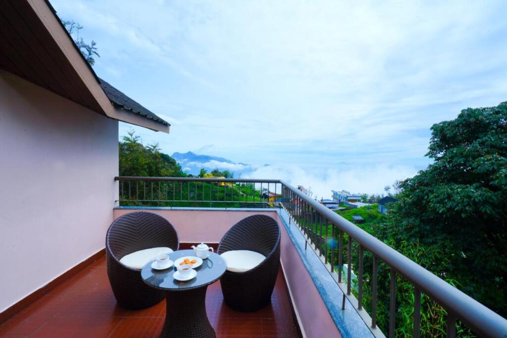 Рамаккалмеду: Shola Crown Resort - Munnar