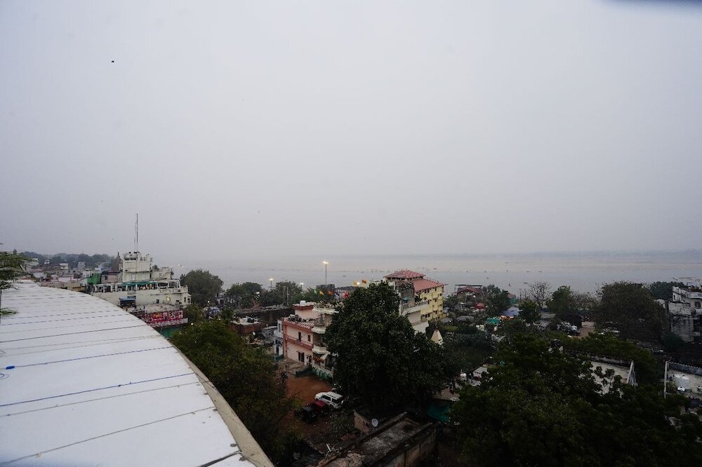 Варанаси: Hotel River Rhythm Assi Ghat