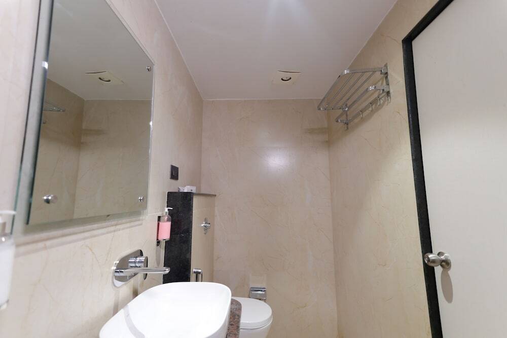 Варанаси: Hotel Sarc Inn