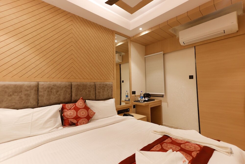 Варанаси: Hotel Sarc Inn