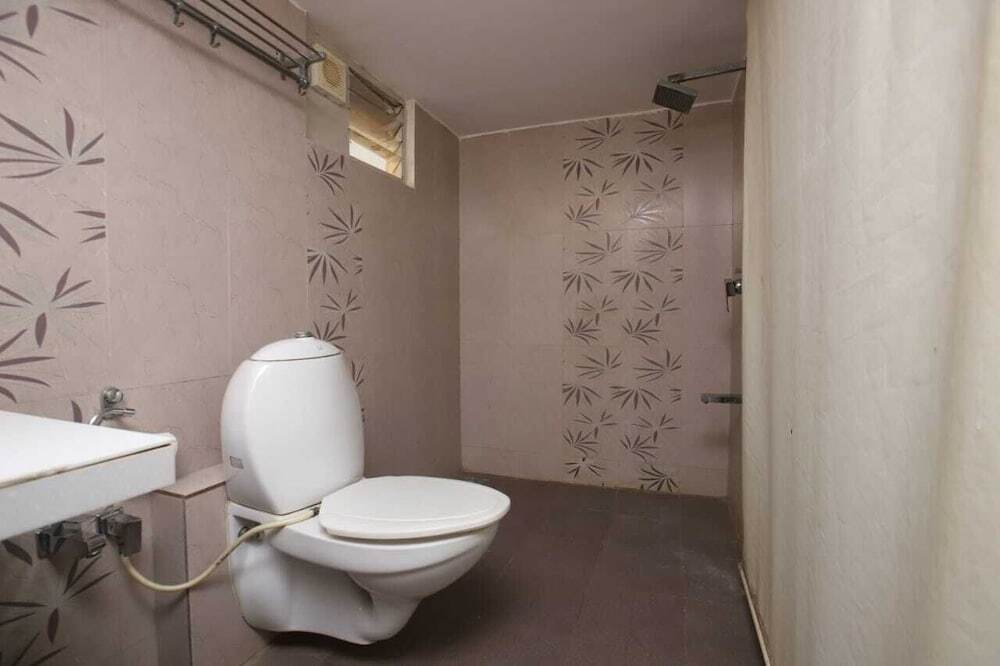 Гора Абу: Hotel maharaja international