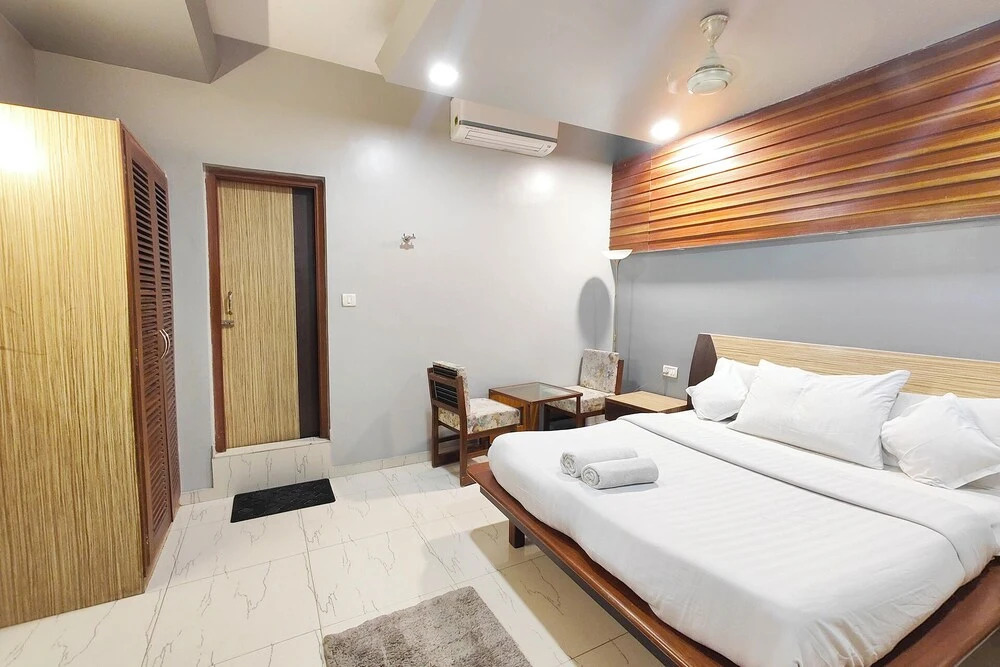 Гора Абу: Hotel maharaja international