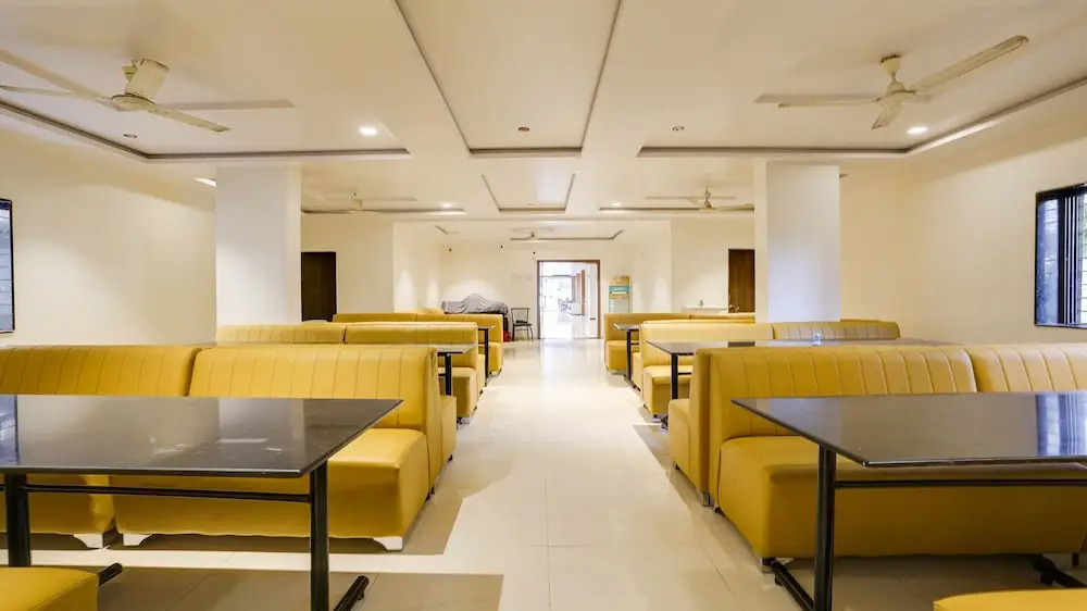 Ширди: Fabhotel Kiara Govind Park