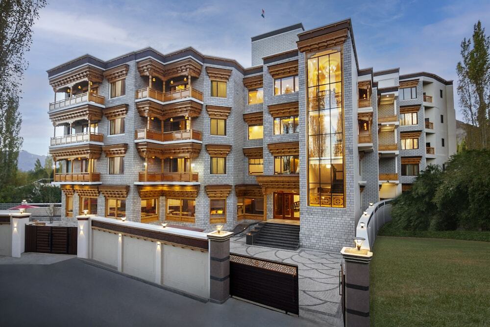 Лех: Hotel Gyalpo Residency - A Mountain View Luxury Hotel in Leh