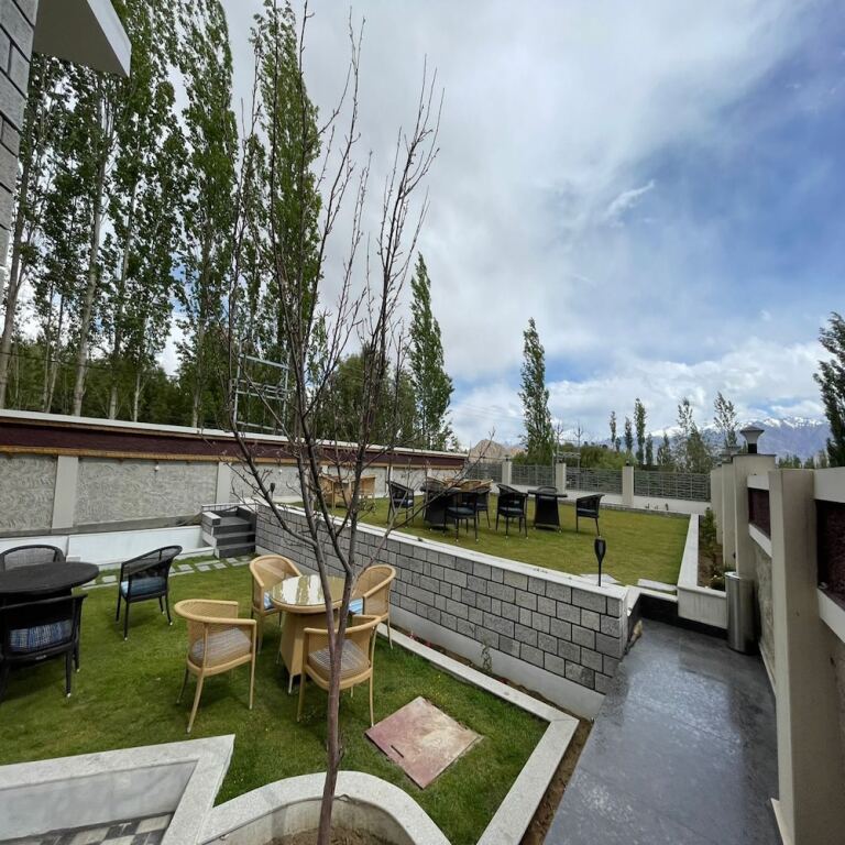 Лех: Hotel Gyalpo Residency - A Mountain View Luxury Hotel in Leh