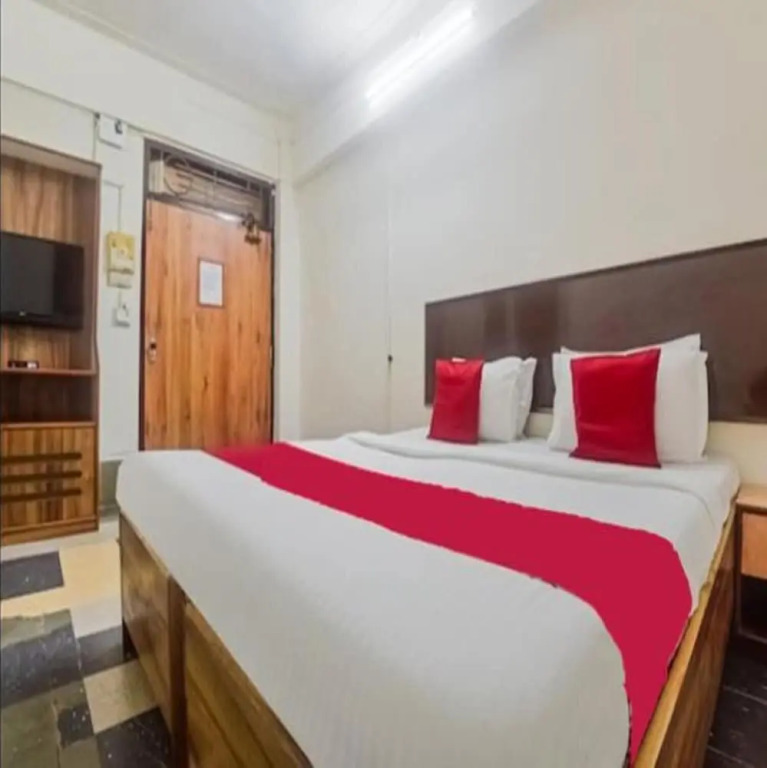 Мумбаи: Hotel Subhash