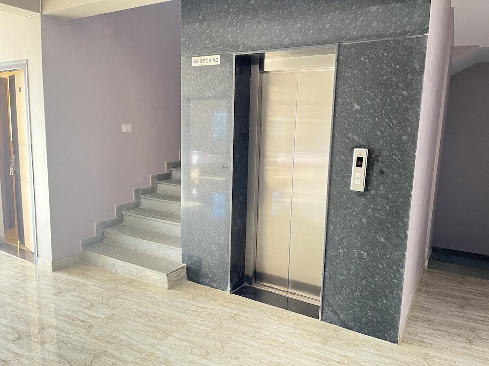 Бангалор: PPH Living MS Comforts