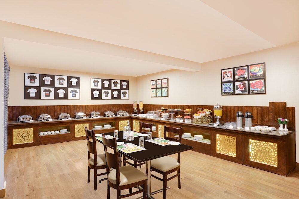 Манали: Lemon Tree Hotel Manali