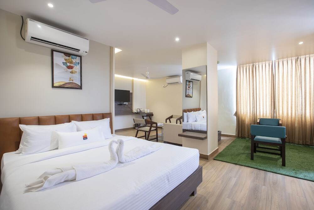 Davanagere: Myspace Kadison