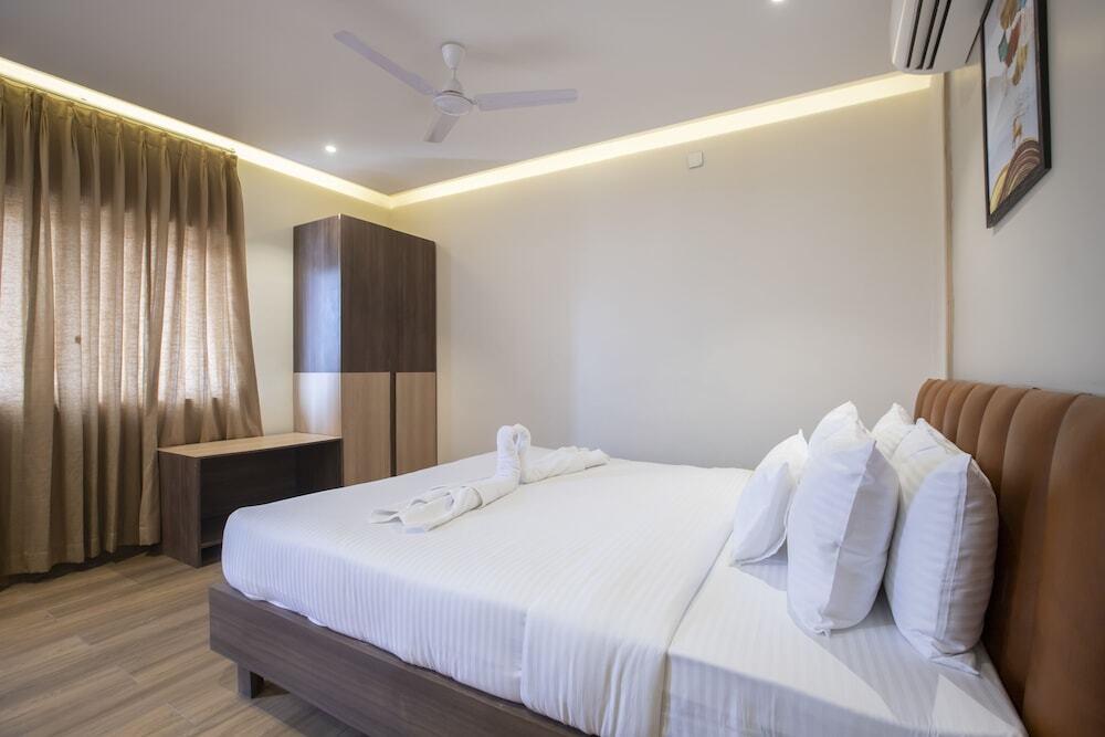 Davanagere: Myspace Kadison