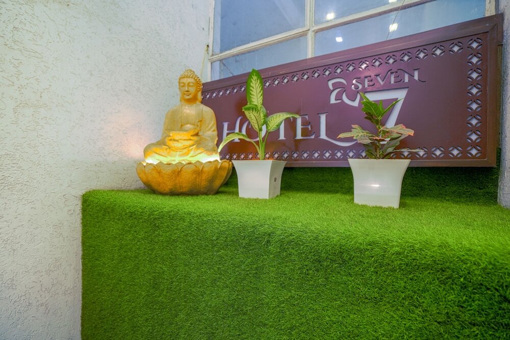 Чандигарх: Hotel Seven