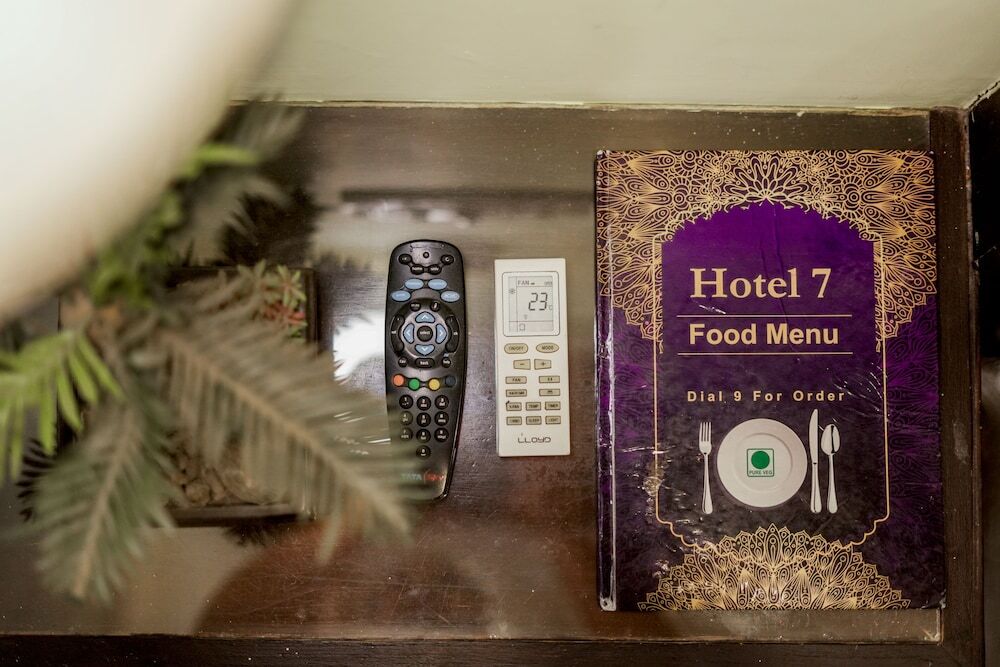 Чандигарх: Hotel Seven