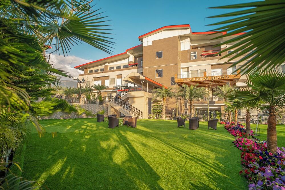 Дармсала: Dhauladhar Heights Resort