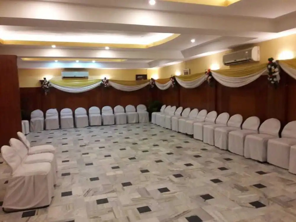 Гувахати: Hotel Ambarish