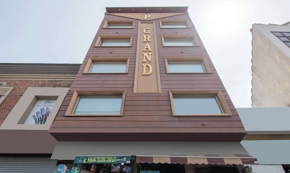 Лудхиана: Itsy Hotels P Grand