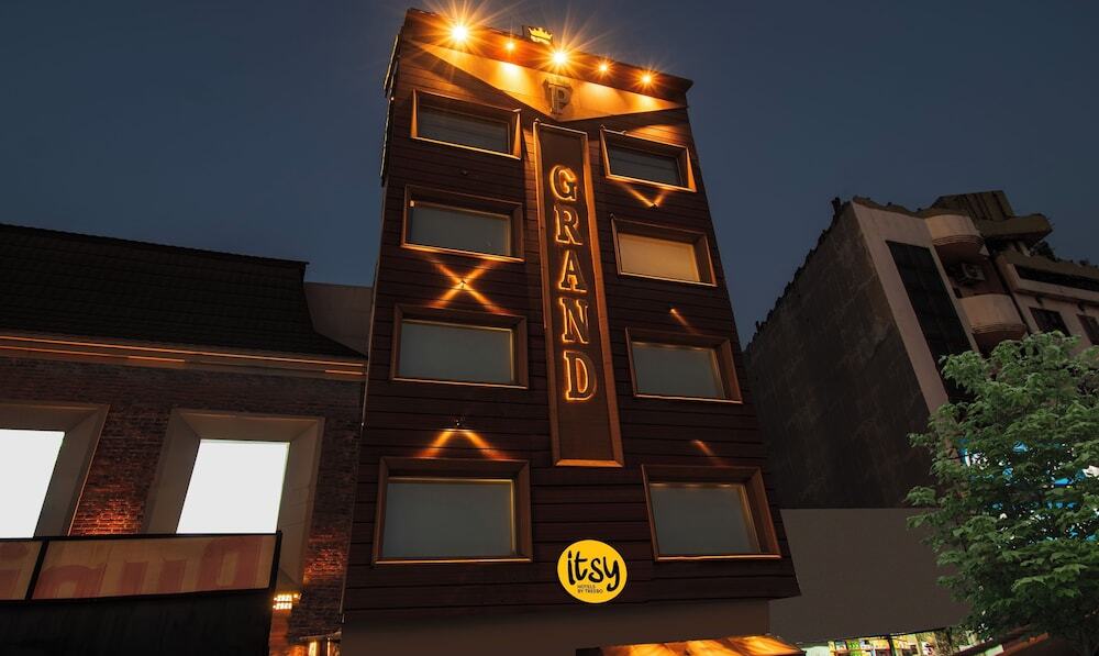 Лудхиана: Itsy Hotels P Grand
