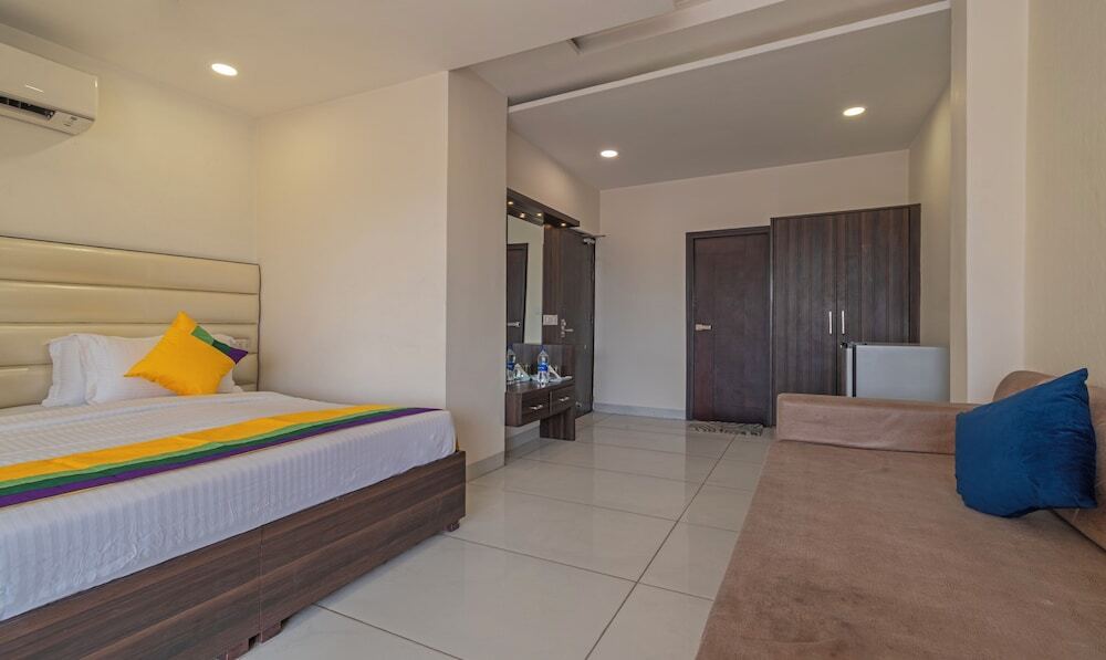 Лудхиана: Itsy Hotels P Grand