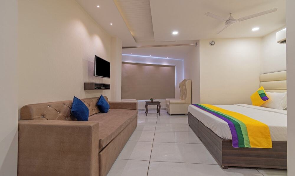 Лудхиана: Itsy Hotels P Grand