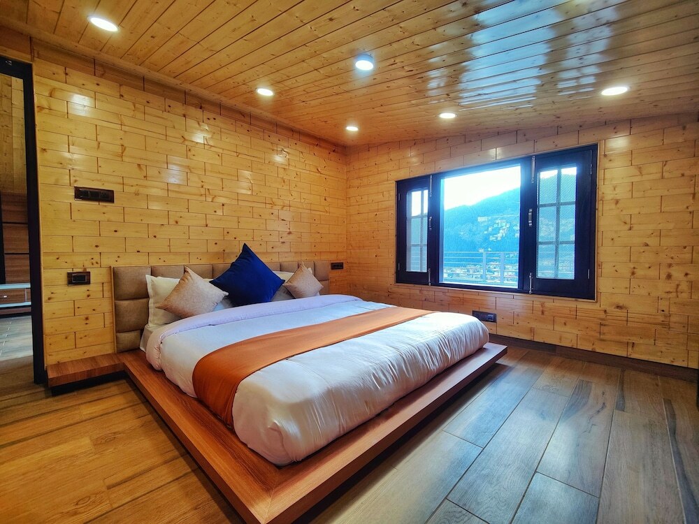 Шимла: DK Residency - Shimla
