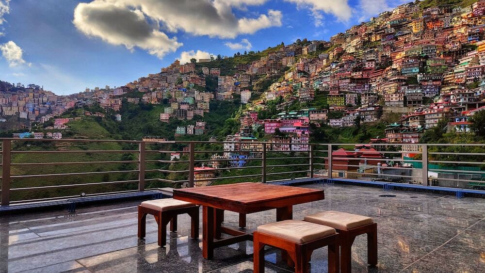 Шимла: DK Residency - Shimla