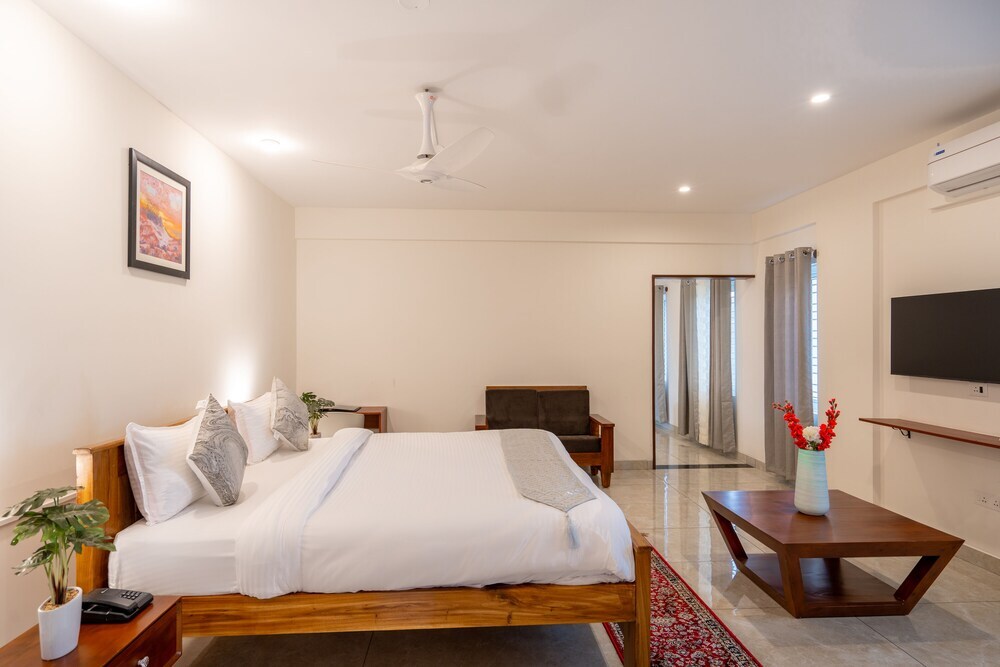 Бангалор: The Silver Chimes Suites