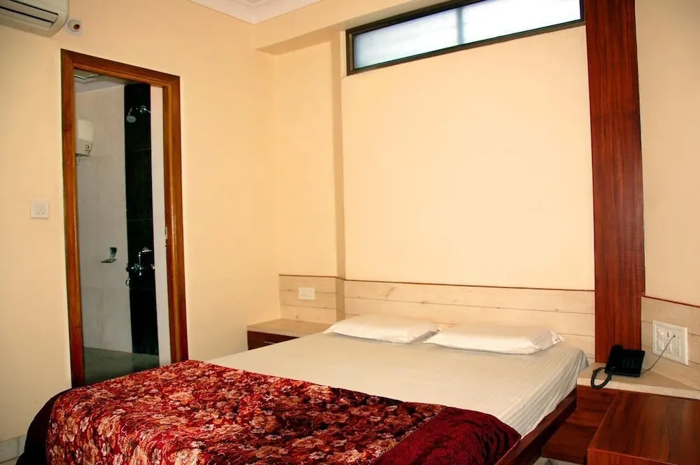 Натхдвара: The Sky Comfort Hotel Shri Vithalesh