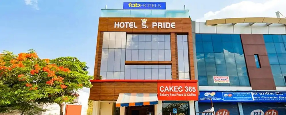 Индаур: Fabhotel S Pride