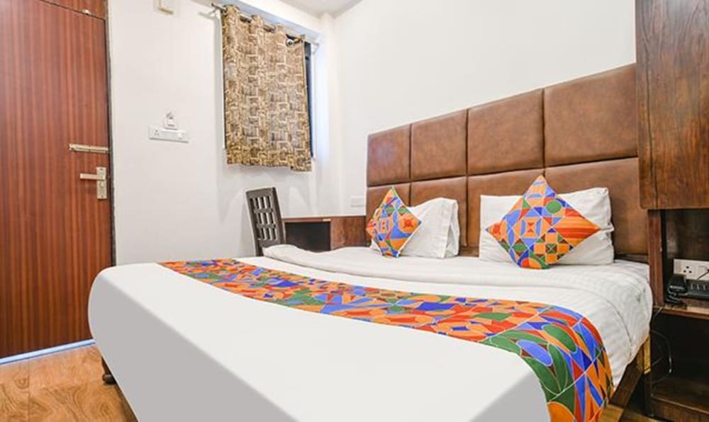 Индаур: Fabhotel S Pride