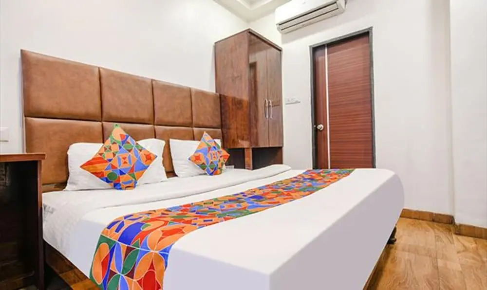 Индаур: Fabhotel S Pride