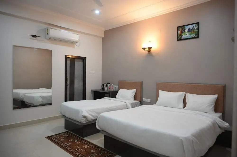 Сарнатх: Hotel Ganga Kaveri