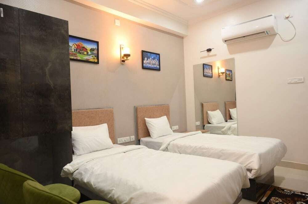 Сарнатх: Hotel Ganga Kaveri