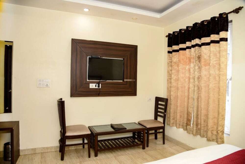 Газиабад: Hotel Grand Inn