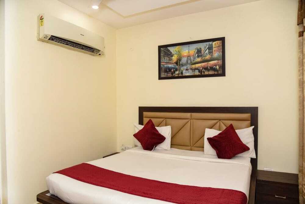 Газиабад: Hotel Grand Inn