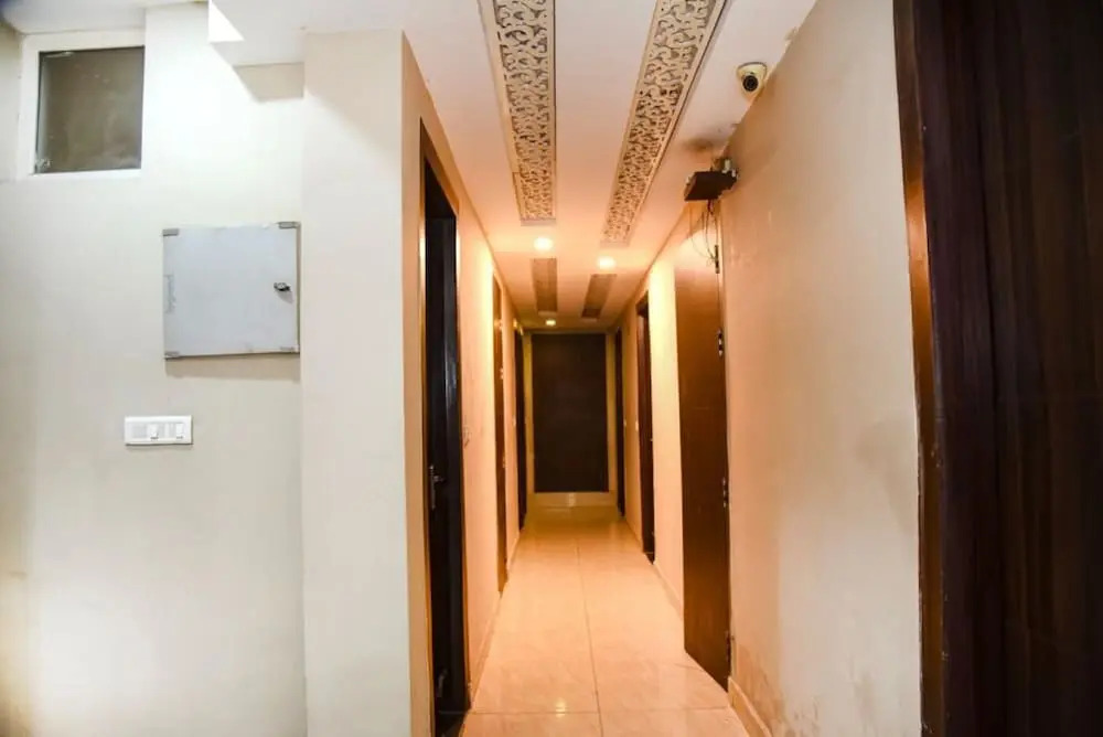 Газиабад: Hotel Grand Inn
