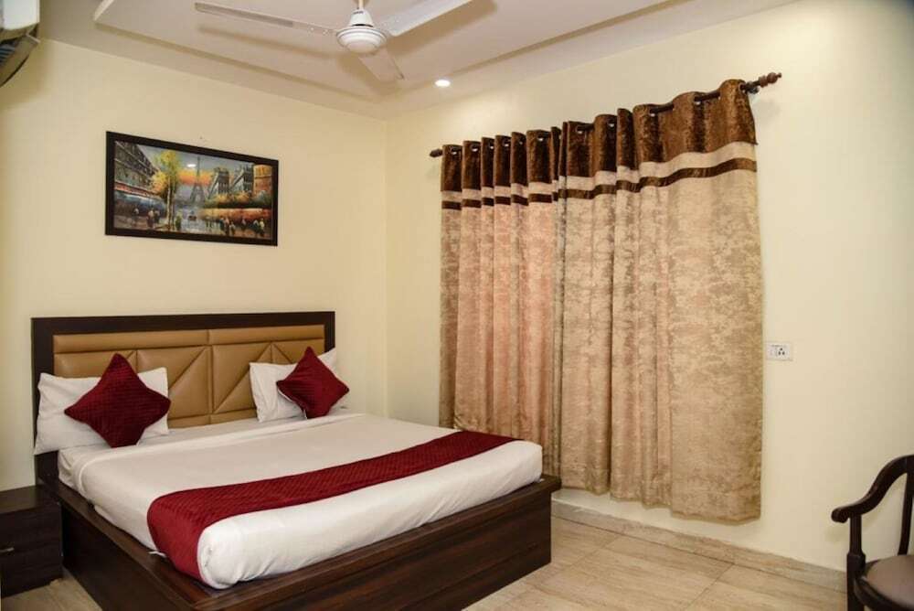 Газиабад: Hotel Grand Inn