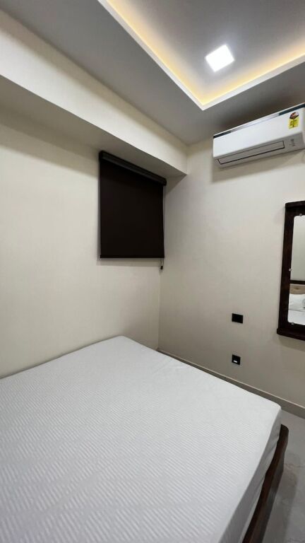 Варанаси: Hotel Divyakashi homestay