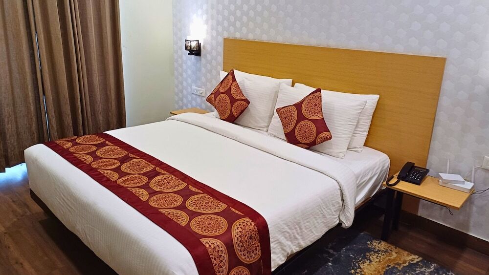 Газиабад: Hibiscus select hotel
