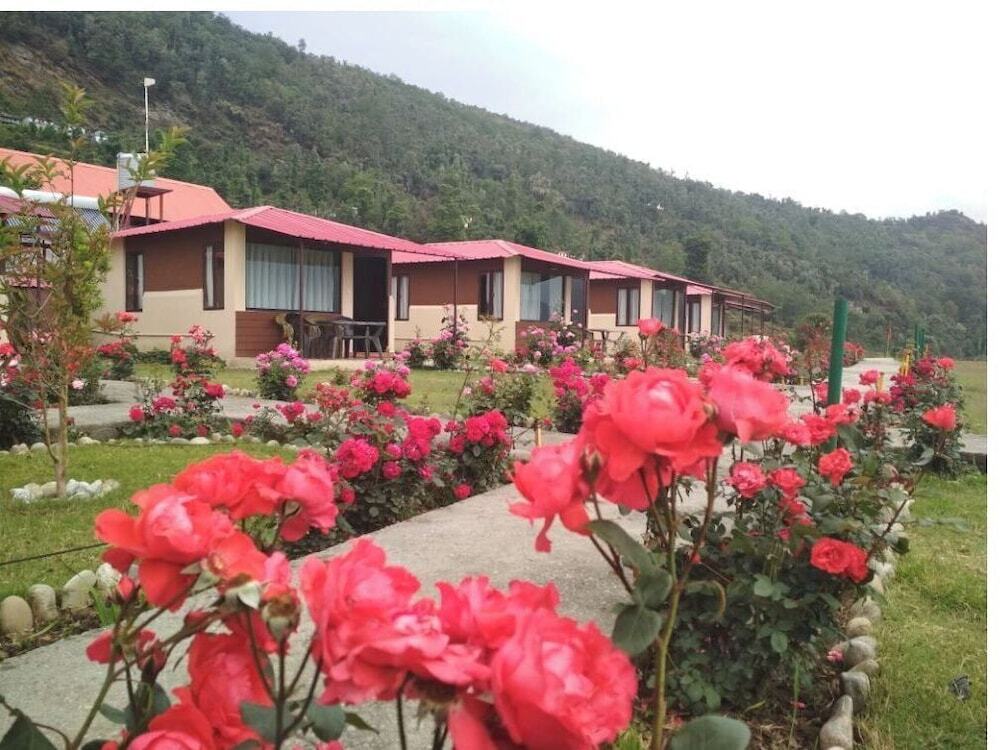 Гапткаши: Buransh Heli Resort