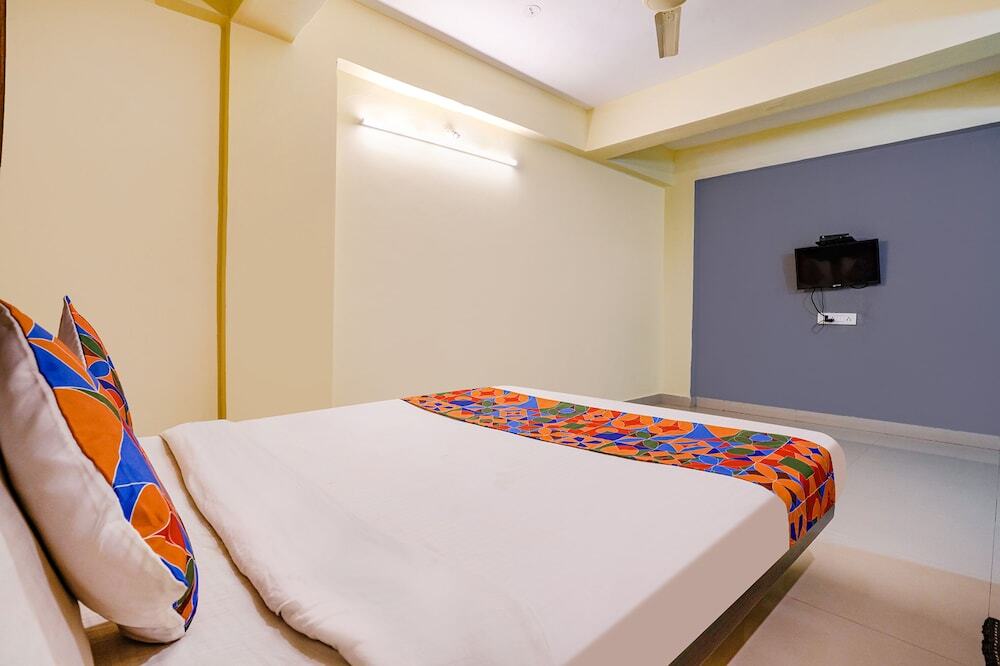 Пуна: Fabexpress Samruddhi Park Inn
