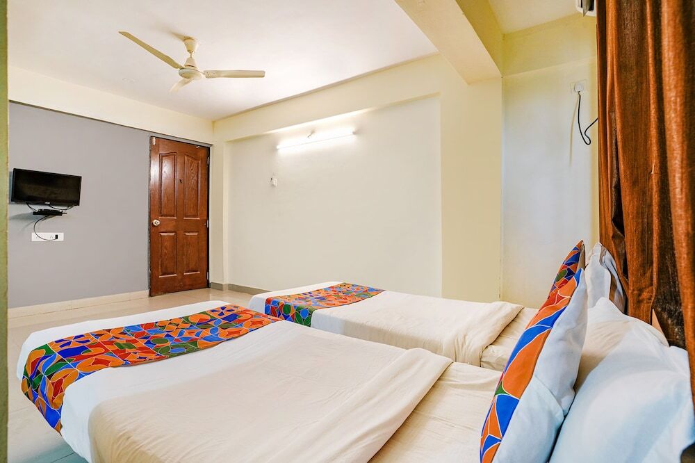 Пуна: Fabexpress Samruddhi Park Inn