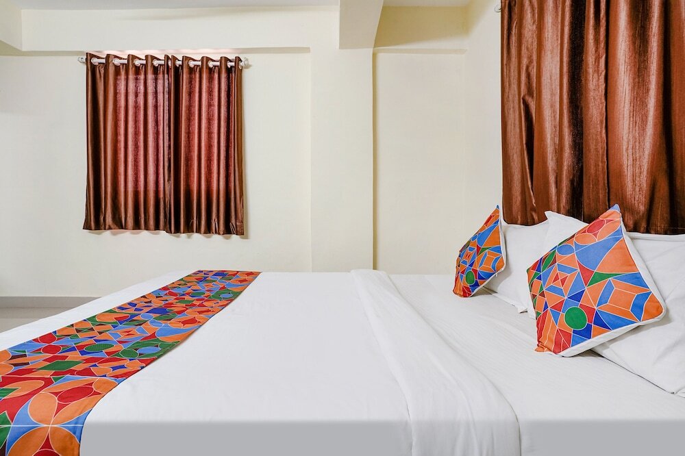 Пуна: Fabexpress Samruddhi Park Inn