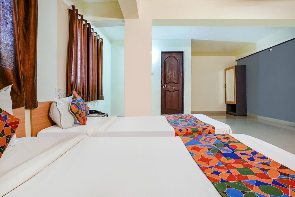 Пуна: Fabexpress Samruddhi Park Inn