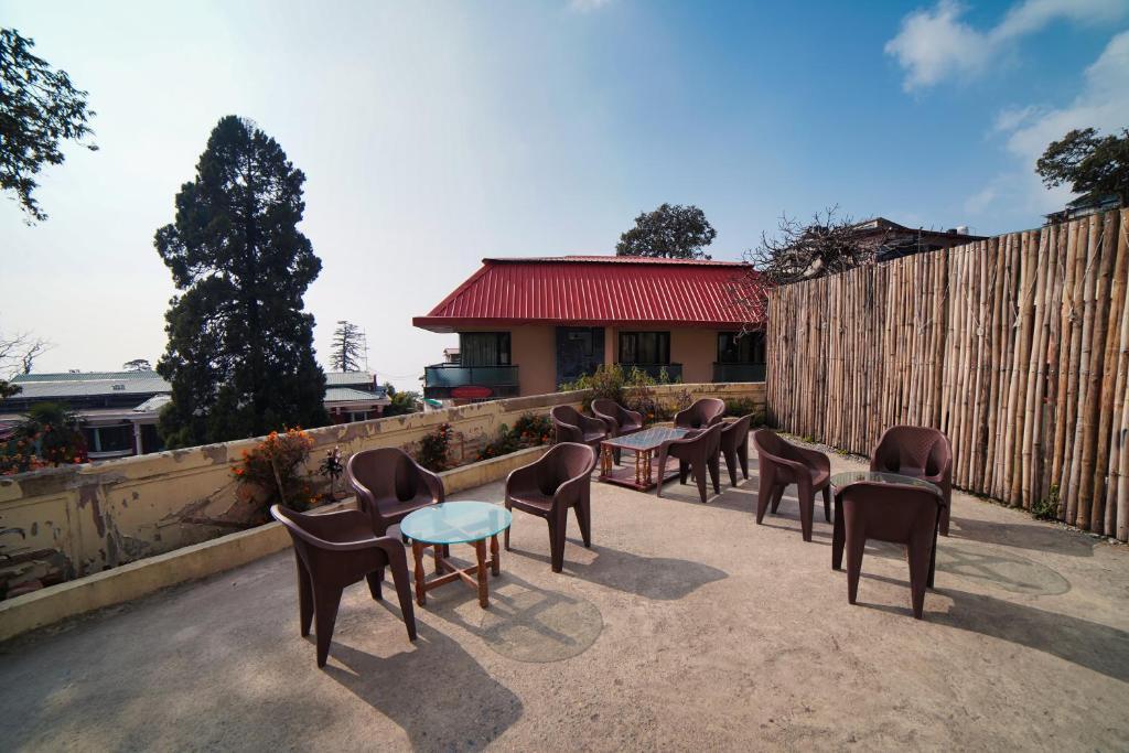 Массури: The Kenilworth Mussoorie by Stotrak