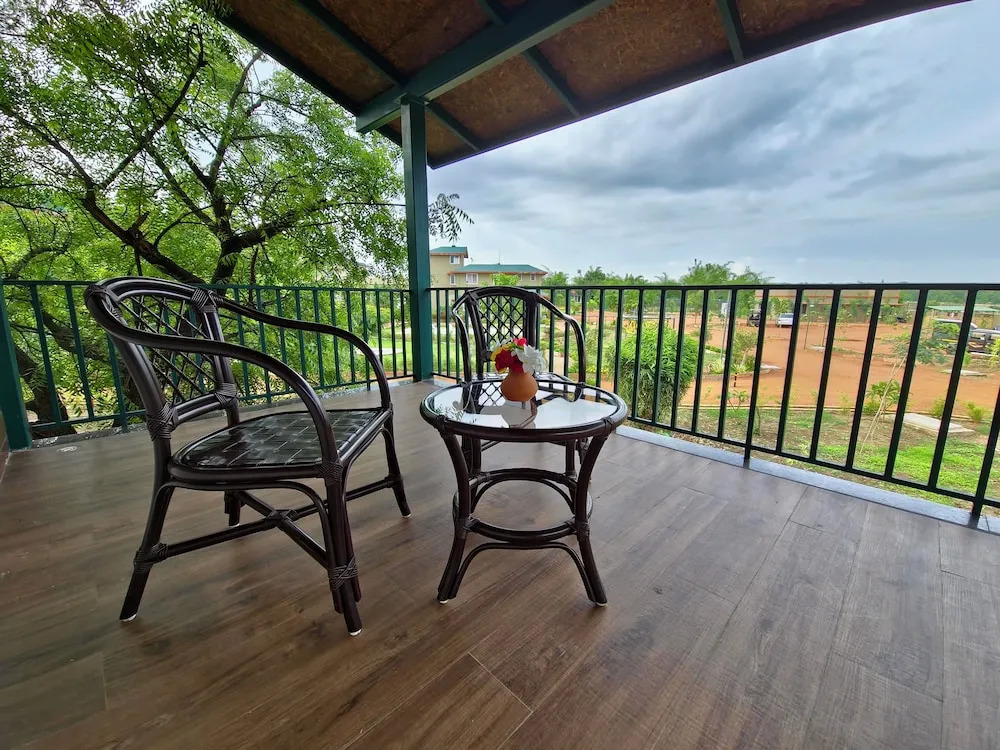 Бхамдели: Tathastu Tadoba