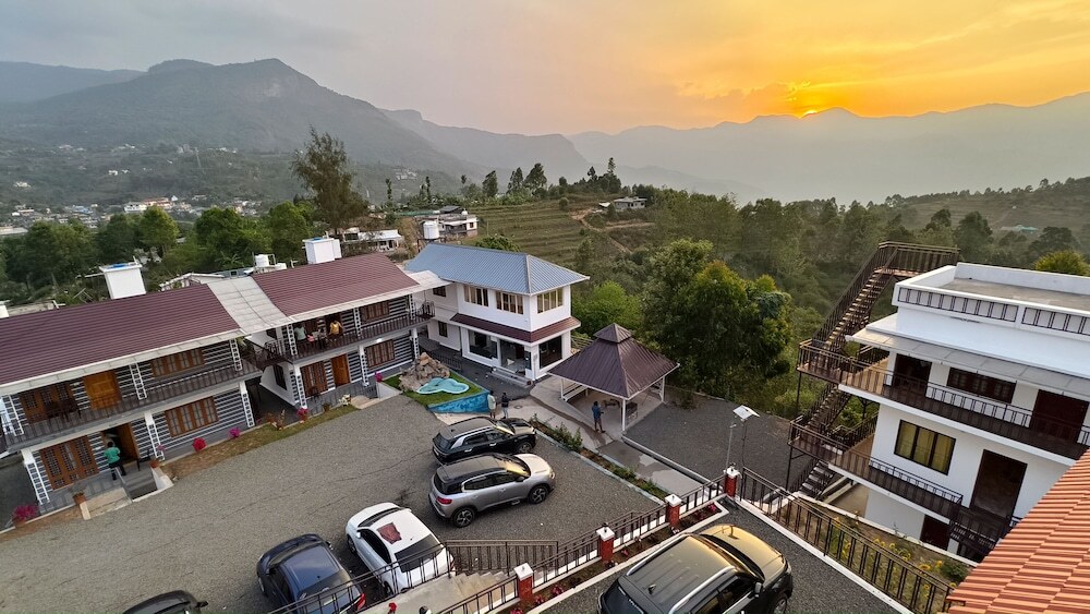 Валпарай: Moon Wings Mountain Resort