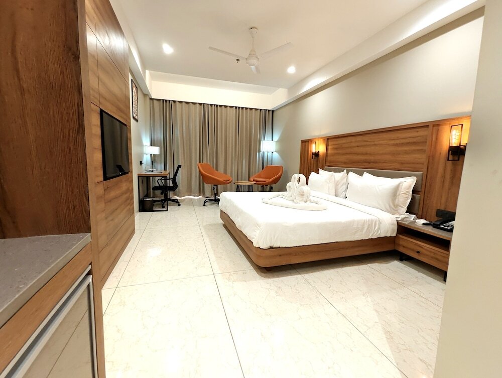 Джамнагар: The Sky Imperial Hotel Kailash