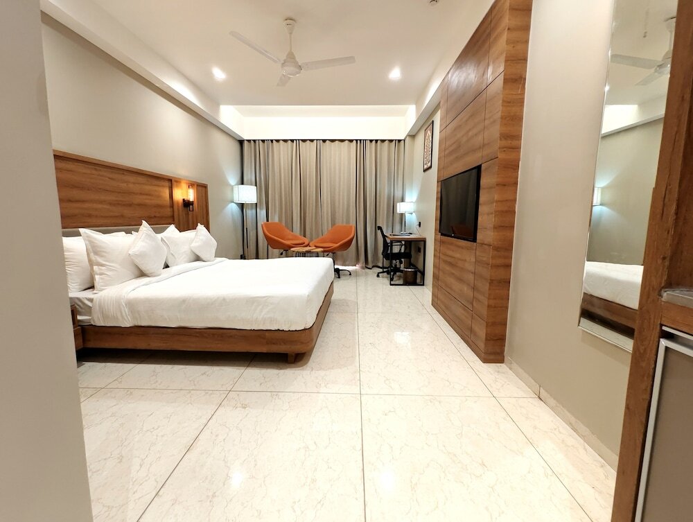 Джамнагар: The Sky Imperial Hotel Kailash